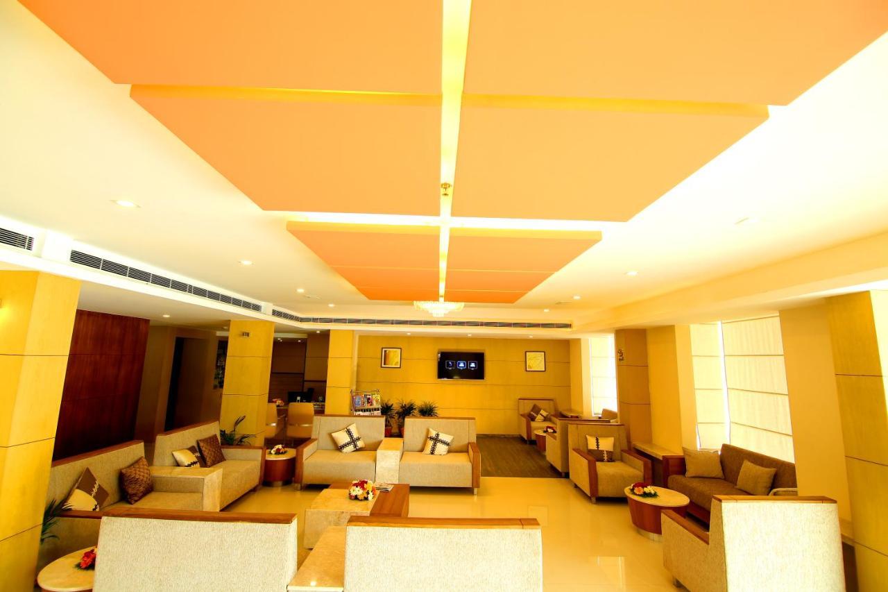 Hotel Hillway Park Kollam Bagian luar foto