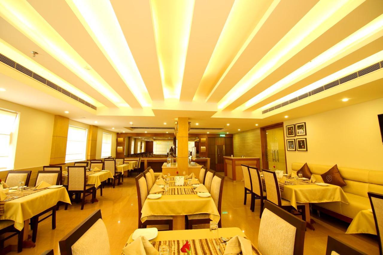 Hotel Hillway Park Kollam Bagian luar foto